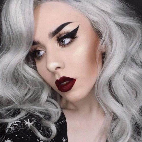 - 💫 22” SILVER GREY BODY WAVY BOBLACE FRONT WIG *NEW*